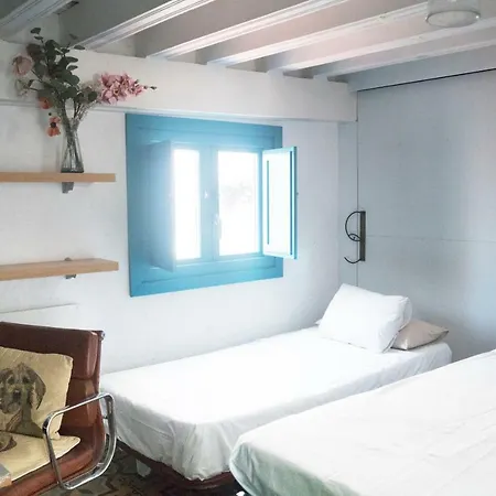 Amazing Penthouse アパート *